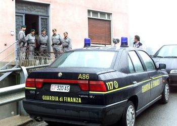 SRBI “PALI” SA 232 KG DROGE: Karabinjeri našli drogu u keksu tokom pretresa u Italiji…