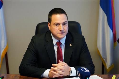 Deca i roditelji da budu opušteni, svi će biti upisani