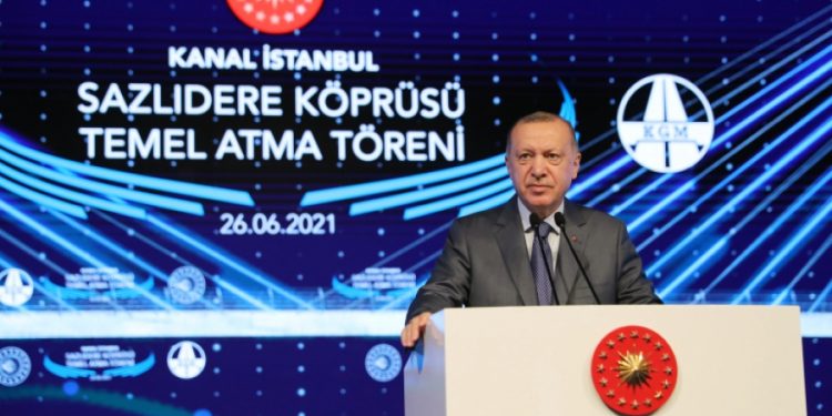 (VIDEO) VELIKA SVEČANOST U TURSKOJ: Erdogan otvorio radilište Kanala Istanbul, evo kako će izgledati