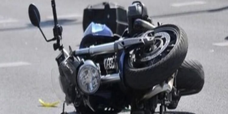 Poginuo motociklista kod Sjenice u sudaru sa kamionom