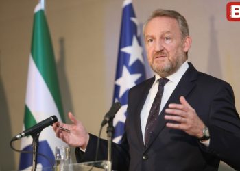 IZETBEGOVIĆ ODBRUSIO VUČIĆU: “Crnogorci su POKAZALI ČOJSTVO! Genocid se tiče…”