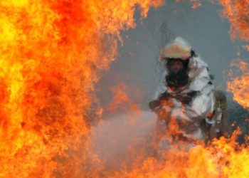Požar u fabrici hemijskih preparata, 18 poginulih
