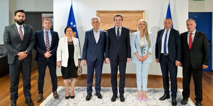 PODRŠKA VLADI ALBINA KURTIJA I ZAHVALNOST ZA USVOJENU REZOLUCIJU O OSUDI GENOCIDA U SREBRENICI
