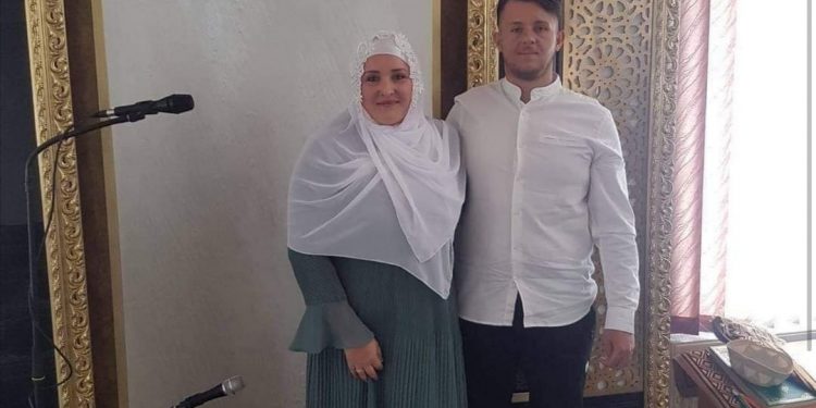Njemica Mahana Talie danas primila islam u džematu Tržac u Cazinu