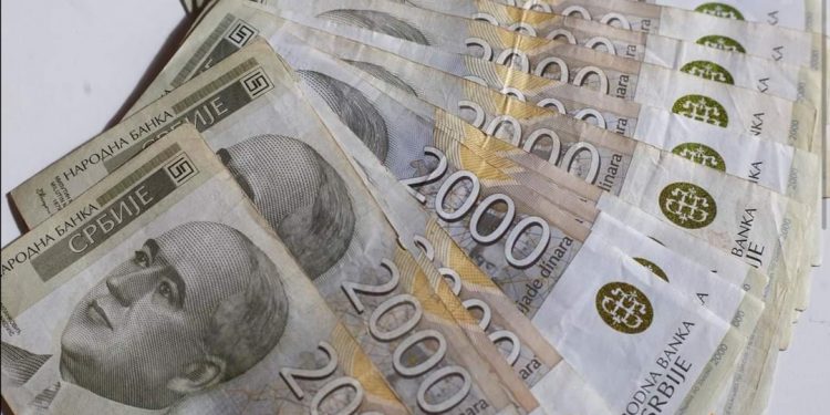 EPS da vrati novac građanima koji im je 7 godina nezakonito naplaćivao – podneto veliki broj tužbi