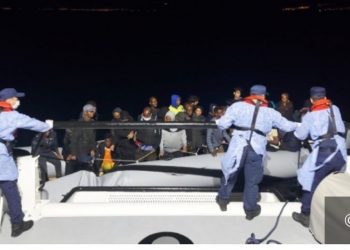 Turska spasila migrante koje su grčke obalne straže bacile u more