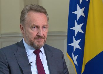 Bakir Izetbegović: Mislim da će Schmidt koristiti bonske ovlasti!