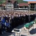 (VIDEO)BEGOV HAN: Hiljade ljudi na dženazi tri momka koji su poginuli u udesu uoči Bajrama…