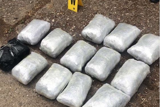 POTERA PLANINSKIM POTEVIMA I PUCNJAVA SA POLICIJOM! Na Kosovu zaplenjeno 14 kg droge
