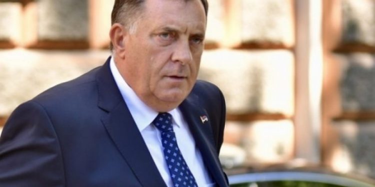 VIJEST KOJA JE ODJEKNULA KAO BOMBA: Milorad Dodik najavio ukidanje institucija Republike Srpske?