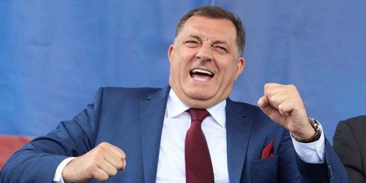 Mile Dodik- zablude o ljubavi prema Srbiji: Folklorni fenomen, gdje mu je adresa, tamo ili ovdje, ili negdje na pola puta…