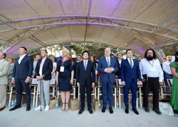 Adnan ČIRGIĆ: Dritanovo novo odijelo…