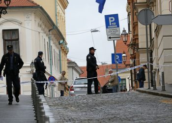 Zbog SVAĐE STRADALA ŽENA, 5 osoba povređeno!