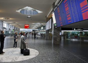 DRAMA NA AERODROMU U BEČU: U toku evakuacija putnika, ima i Srba