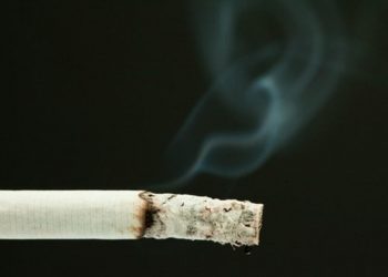TRIK ZA OSTAVLJANJE CIGARETA: Sve što vam treba je soba bikarbona!