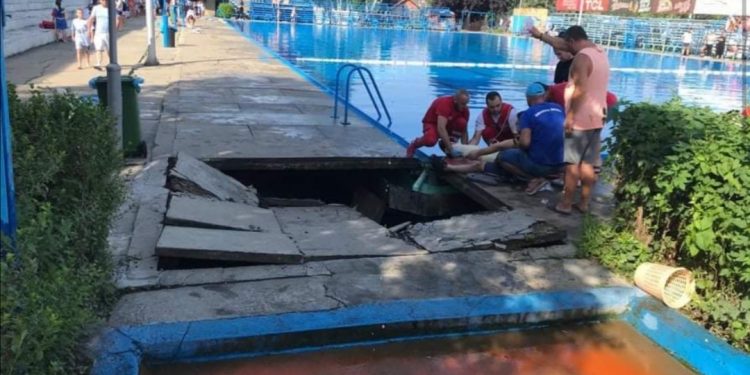 Kupač propao kroz betonsku ploču u Novom Pazaru