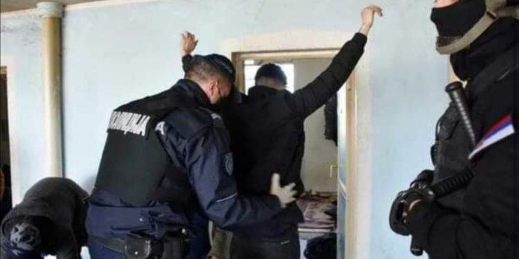 VELIKA AKCIJA POLICIJE U SJENICI! Pretresi na preko 10 lokacija
