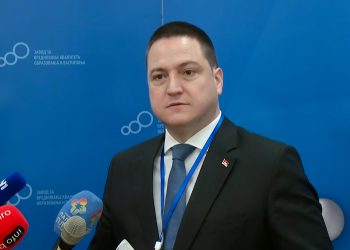 Nastava u TT samo onlajn, u NP kombinovano