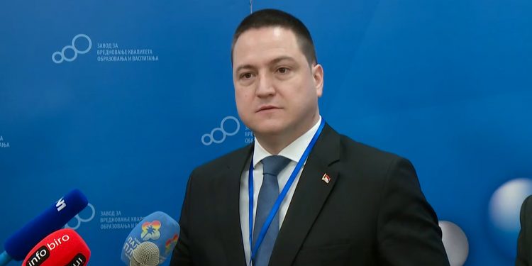 Nastava u TT samo onlajn, u NP kombinovano