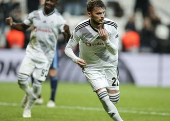 ADEM LJAJIĆ NE MIJENJA CRNO-BIJELU BOJU, ALI IMA NOVI KLUB: Zbogom Bešiktašu, Turskoj i Istanbulu!