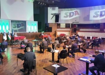 SDA I 18 ZAKLJUČAKA: Inzkovom zakonu, RS- u, HDZ- u, Schmidtu, Tužilaštvu BiH, Gordani Tadić…