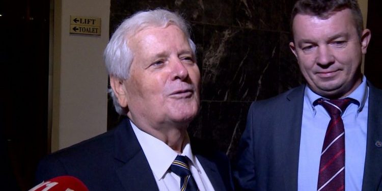 BiH: U Velikoj Kladuši uhapšen  Fikret Abdić