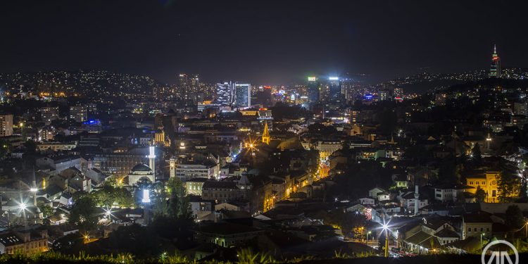 Sarajevo noću ima poseban sjaj Sarajevo (FOTO)