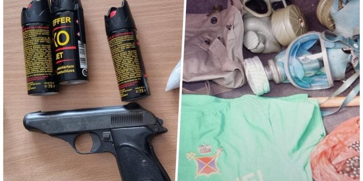 NIKŠIĆ: Policija uhapsila više osoba, krenuli na Cetinje, nađeno im oružje, kokain, palice, boks…