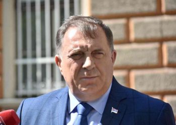 DODIK I OPASNE PORUKE: Nova epizodi državnog udara, RS treba da formira svoju vojsku… (foto i video)