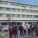 Učiteljica Adela Melajac privedena na saslušanje, ispred PU Novi Pazar se okupljaju građani