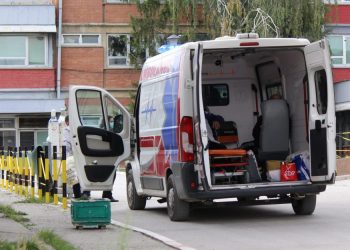 NOVI PAZAR – U toku protekla 24 sata u novopazarskoj Opštoj bolnici preminula su četiri pacijenta i to tri iz Novog Pazara i jedan iz Tutina, saopštio je danas lokalni Štab za vanredne situacije.