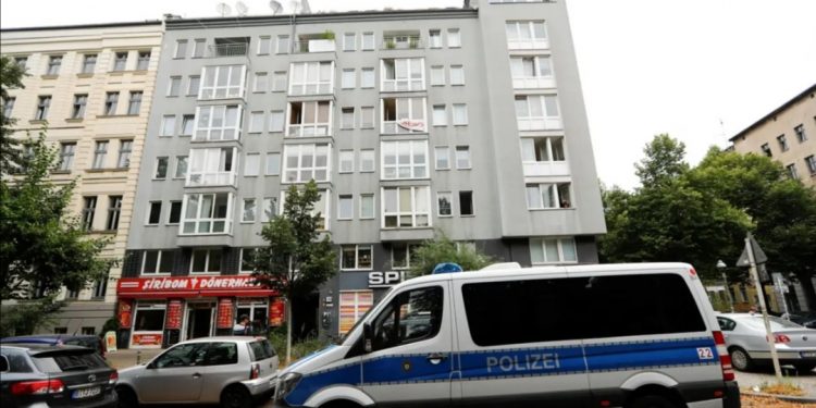 Tuga u Njemačkoj: Curica (4) danima brinula za mlađe sestre, mislile da im mrtvi otac spava