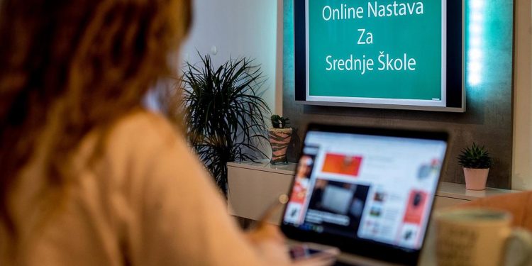Pala odluka – škole u Sandžaku prelaze na onlajn nastavu