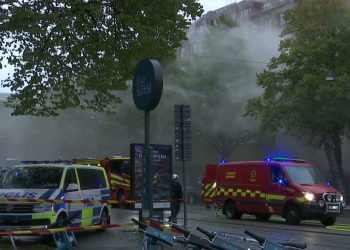 (VIDEO) EKSPLOZIJA U STAMBENOJ ZGRADI: Najmanje 25 osoba u BOLNICI