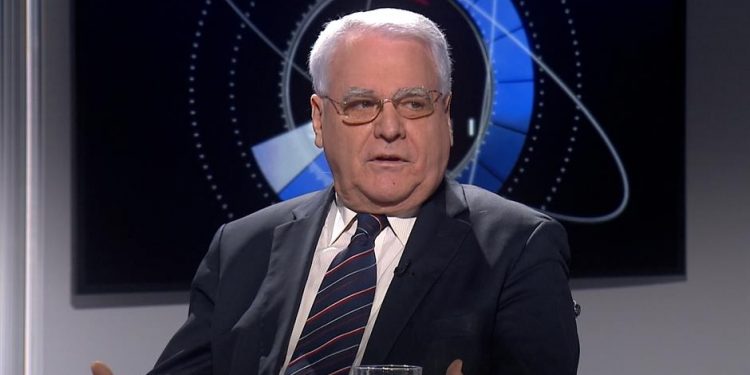 MILOJKO PANTIĆ: “Slijepi” putnici u sopstvenoj zemlji… (foto i video)