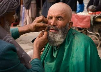 Talibani zabranili frizerskim salonima skraćivanje i brijanje brade