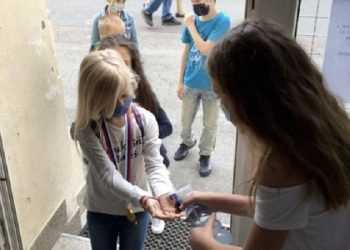 Od početka septembra 394 učenika u Novom Pazaru zaražena koronom