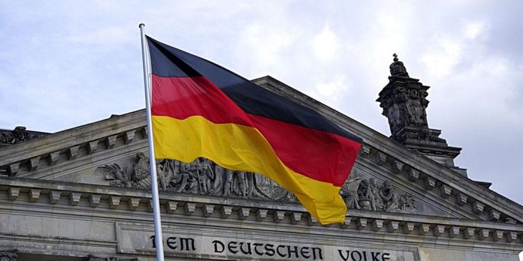 Njemačka: Ministar zdravlja za ukidanje vanredne epidemiološke situacije