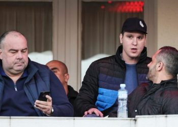 NOVAC ZA BAHAĆENJE Vučićevog sina: Danilo, u kolima pod rotacijom i sa “Kobrama” stigao na utakmicu u…