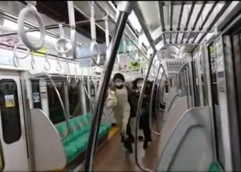 Napad u metrou u Tokiju, povređeno najmanje 15 osoba