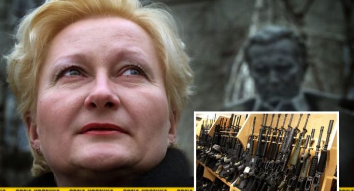 “U RS-U SE DIJELI ORUŽJE GRAĐANIMA KAO 1991. GODINE”