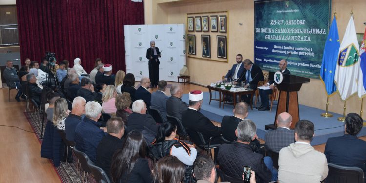 30 GODINA SAMOOPREDJELJENJA GRAĐANA SANDŽAKA