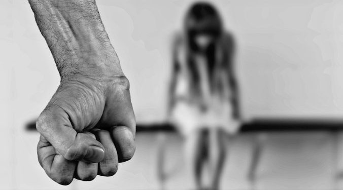 PODGORICA: Prisilio maloletnicu na prostituciju