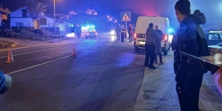 Preminuo pješak kojeg je udario automobil u stravičnoj nesreći na putu Tuzla – Srebrenik