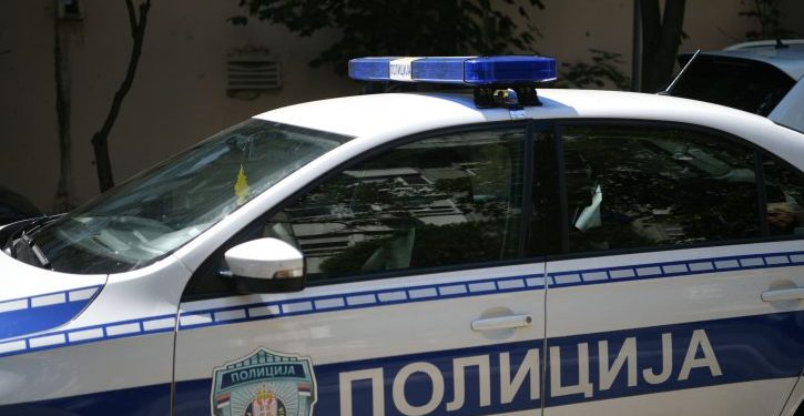 UŽAS U BABUŠNICI Unuk (15) ubio dedu čekićem, udario ga u glavu