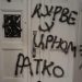 FAŠIZAM U BEOGRADU: Napad na prostorije Žena u crnom, grafiti podrške zločincu Ratku Mladiću uz “četiri S”…