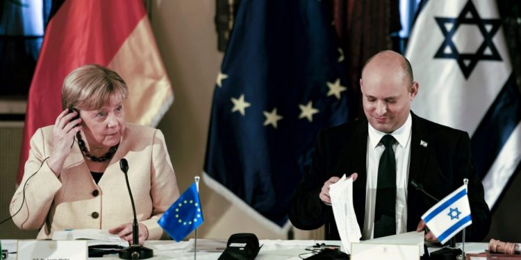 Merkel: Izrael da ne “izgubi iz vida” potrebu za uspostavljanjem palestinske države