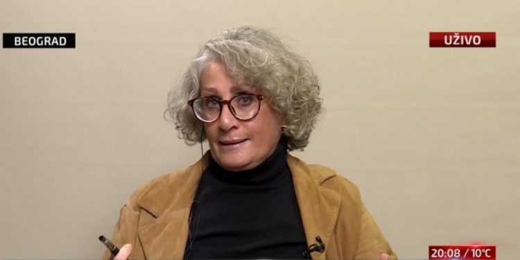 AIDA ĆOROVIĆ, BEZ ZADRŠKE: “Srbija je fašističko društvo, država otvoreno…