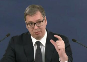 VUČIĆ: Od 1. januara za svako prvorođeno dete 300.000 dinara! Srbija traži razgovore s Prištinom, veoma važan susret s Putinom