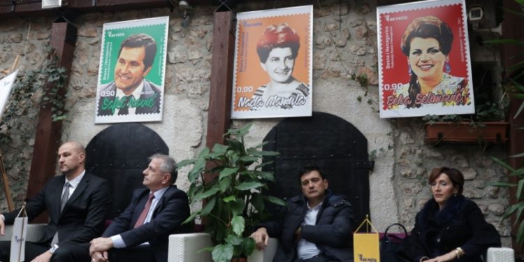 (VIDEO)Promovisane poštanske markice na kojima se nalaze velikani sevdaha